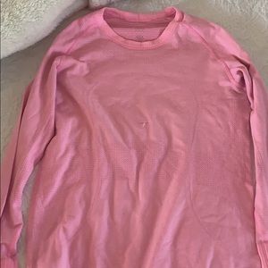 Pink lululemon top